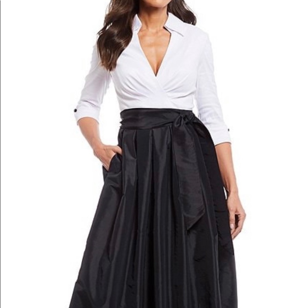 Jessica Howard Notch
Collar Taffeta Gown.